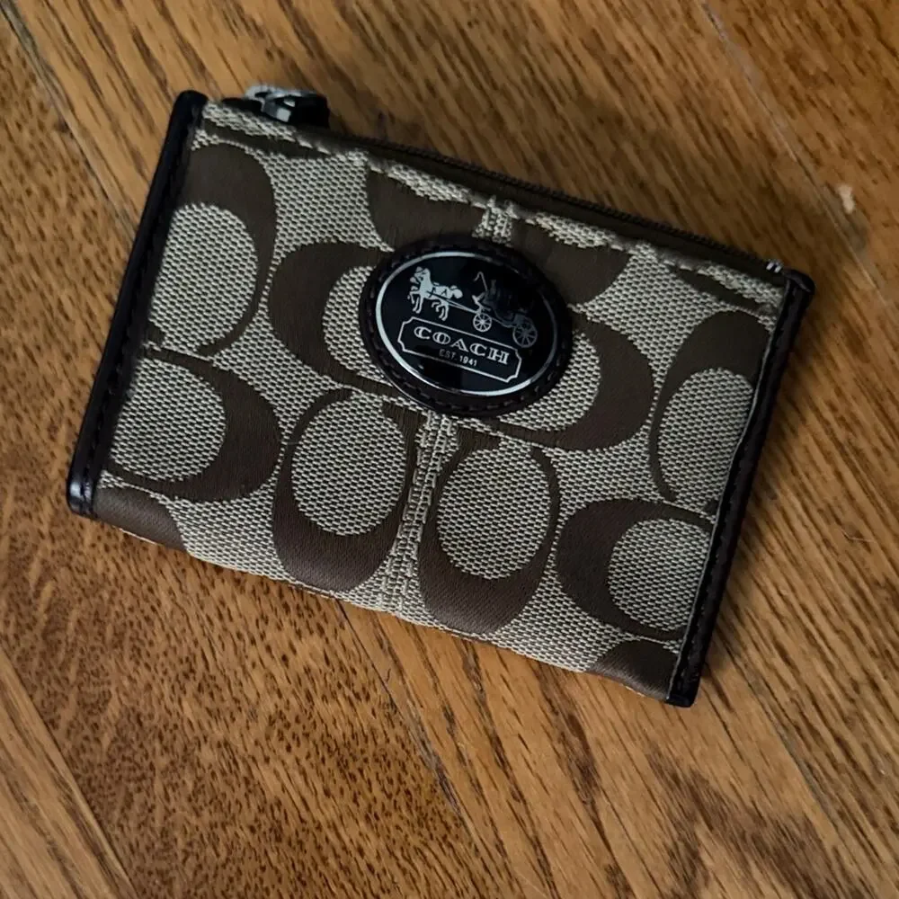COACH Signature Logo Wallet | Classic Designer Everyday Essential